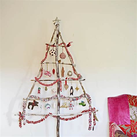 DIY Branch Christmas Tree – Indie Crafts