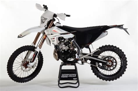 2019 GPX MOTO TSE250R CHINESE BUILT 2-STROKE: TWO-STROKE TUESDAY - Dirt Bike Magazine