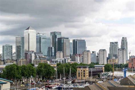 Surrey Quays Area Guide for Renting and Living | Rentals London