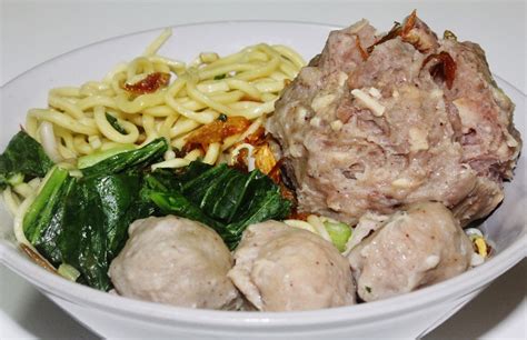 Resep bakso Urat Solo Kenyal dan Gurih Lezzat - Info Peluang Usaha R