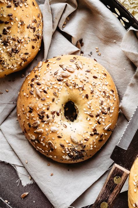 HOW TO MAKE BAGELS / HOMEMADE / FROM SCRATCH