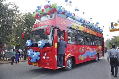 Double decker buses on highways being planned by Nitin Gadkari: Here’s how he can make them ...