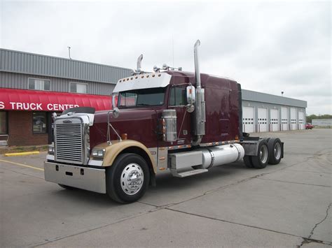 2006 Freightliner Classic XL/Classic FLD13264T-XL StockNum: TS2273 : Nebraska,Kansas,Iowa