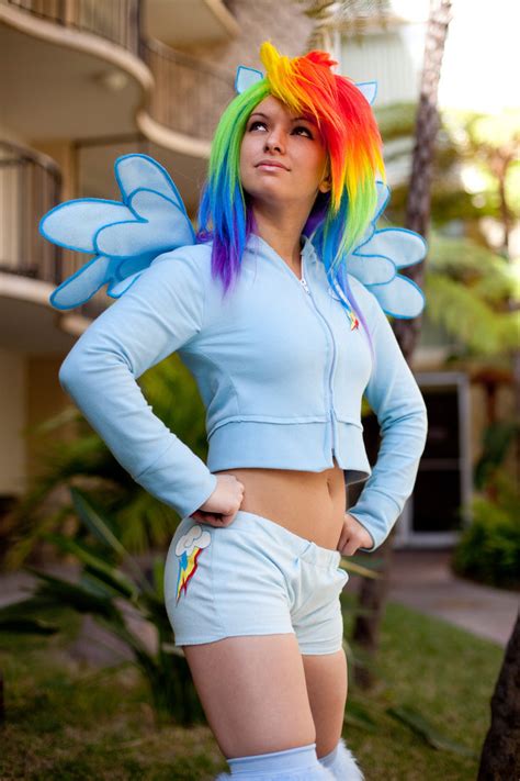 Alternative Fitspiration: My Little Pony Cosplay Brony Fitspiration