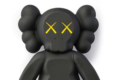 KAWS Companion 2020 Figure Black - FW20