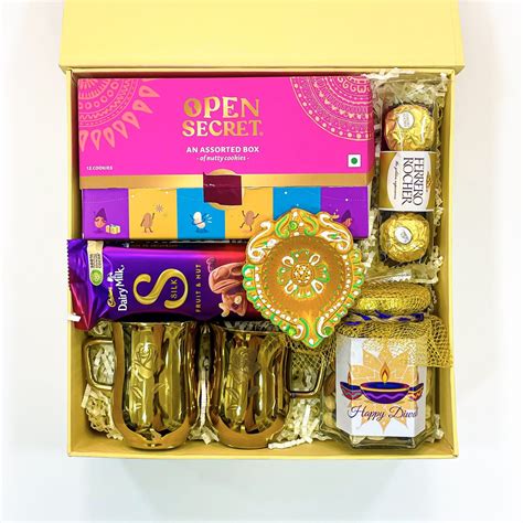 Buy Best Innovative Diwali Gift Hampers | Angroos