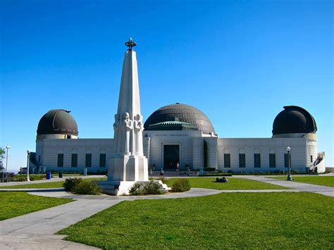 nic-nak castle: Griffith Park Observatory.