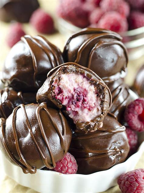 Easy No Bake Cheesecake Truffles 2023 - AtOnce