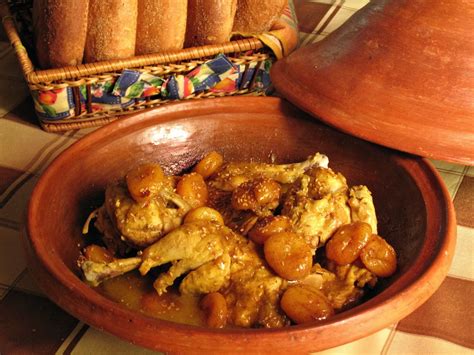 Enjoy a Sweet and Savory Moroccan Tagine With Chicken and Apricot | Recipe | Moroccan tagine ...