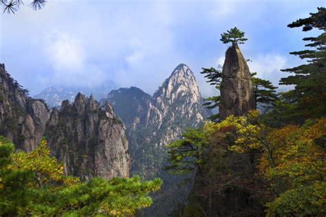 Everything You Need to Know About Huangshan: Hike China's Yellow Mountain - Exploring Kiwis