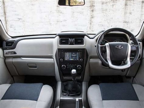 Scorpio: Interiors and Space - 2015 Tata Safari Storme vs 2014 Mahindra Scorpio: Comparison ...