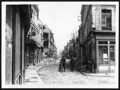 Bethune France | Vintage photos, Village, City