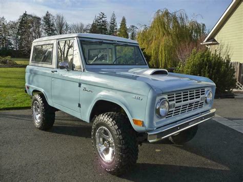 1968 FORD BRONCO CUSTOM SUV