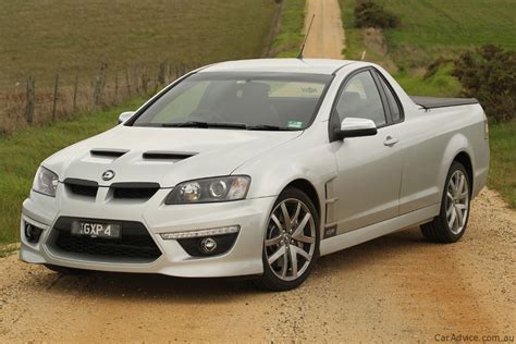 2010 HSV Maloo GXP & Holden Commodore SS V-Series Ute Review | CarAdvice