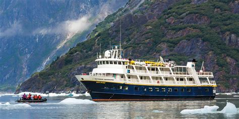 Small Ships in Alaska: A Guide to Cruising Off the Beaten Path