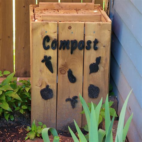 Create With Mom: How to build a simple, inexpensive wooden compost bin