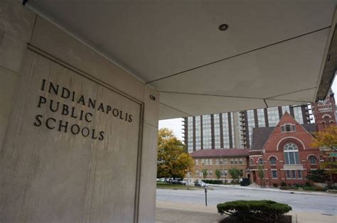 IPS to spend $15 million on retention bonuses, more flexibility for teachers