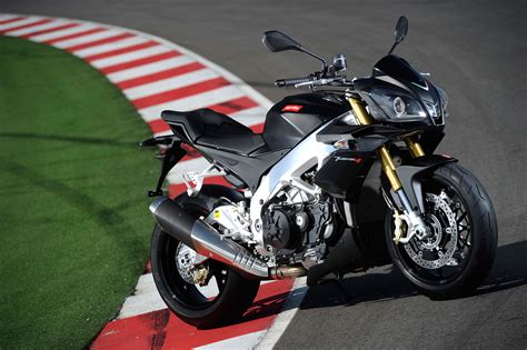 APRILIA Tuono V4 R APRC (2012-2013) Specs, Performance & Photos ...