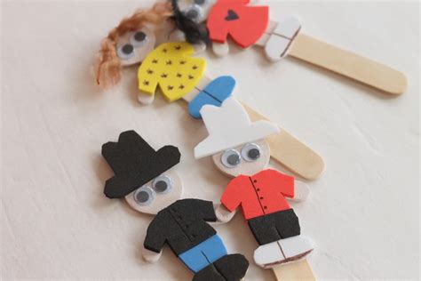 DIY Puppets Your Kids Will Love Making and Playing With