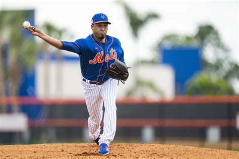 Edwin Diaz’s perfect Mets spring ruined by rough outing