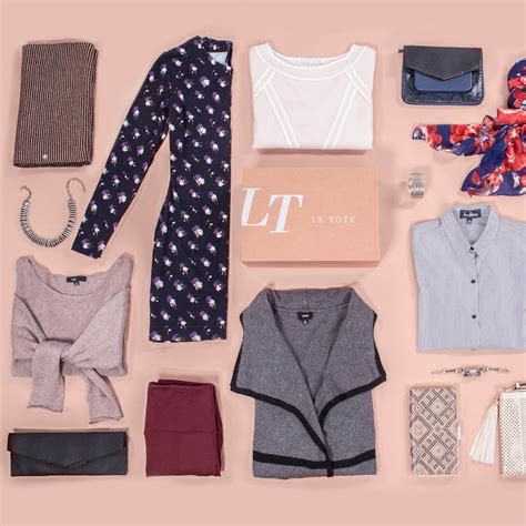 The 7 Best Clothing Subscription Boxes [For Men And Women]