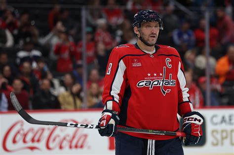 Capitals parade through Washington, D.C. to celebrate Stanley Cup ...