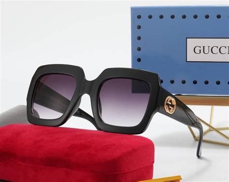 Gucci Square Black Sunglasses - Quality Merchandise by T