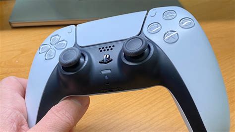 Catch the PS5 Controller in Action Here Now With the DualSense Hands-On ...