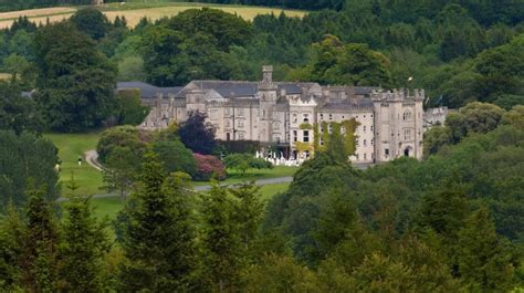 Cabra Castle Hotel in Kingscourt, The Midlands