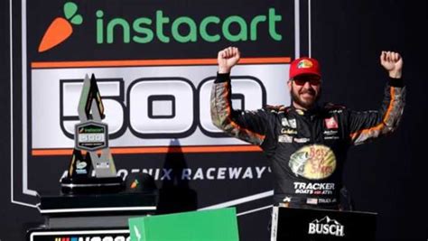 Martin Truex Jr. wins NASCAR Cup race at Phoenix Raceway