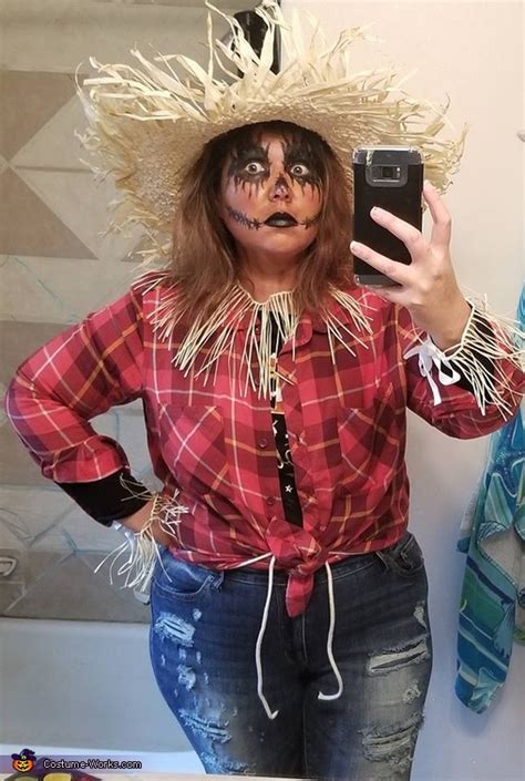 Scarecrow Costume | Unique DIY Costumes