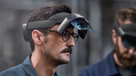 Microsoft finally gives up on Hololens 2