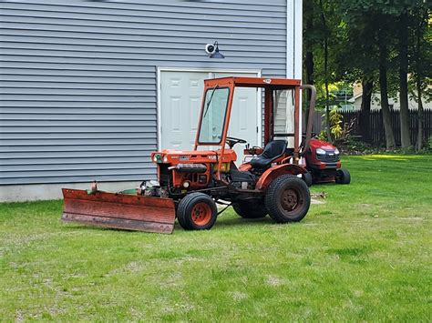 Lighted Fenders | OrangeTractorTalks - Everything Kubota