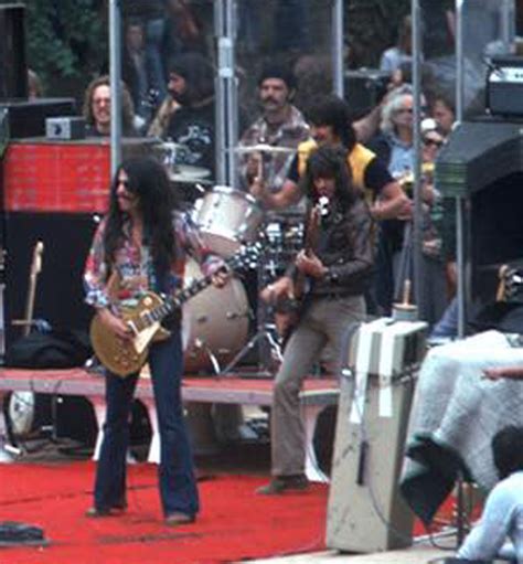 CC - '70s Jefferson Starship Live Concert photo by Ron Draper - CROP ...