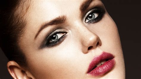 6 Smoky Eye Tips From Makeup Artists | Allure