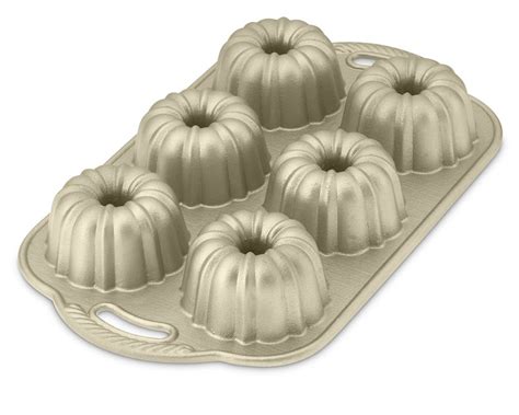 Nordic Ware Mini Bundt® Cake Pan | Williams Sonoma AU