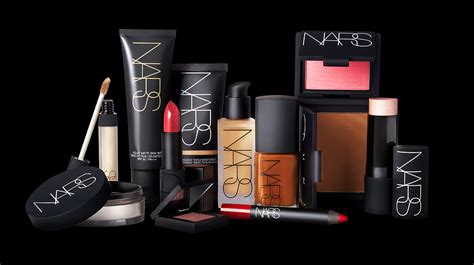 Navigating The Beauty Landscape: Top 5 Makeup Brands In The USA - Best ...