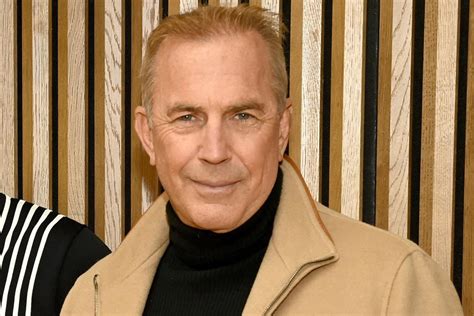 Yellowstone 's Kevin Costner Named the 2023 Golden Globes' Best Actor ...