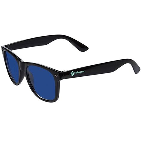 Sunglasses With Gradient Lenses | SilkLetter