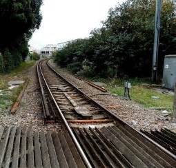 End of the third rail near a Lymington... © Jaggery :: Geograph Britain and Ireland