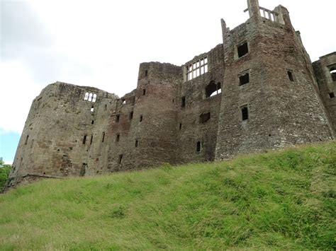 RAGLAN CASTLE