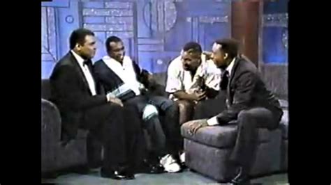 MUHAMMAD ALI & MIKE TYSON INTERVIEW - YouTube