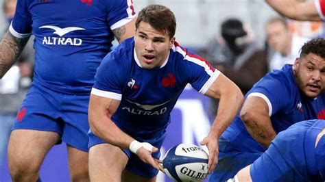 Antoine Dupont wins Six Nations best player award | Rugby Union News ...