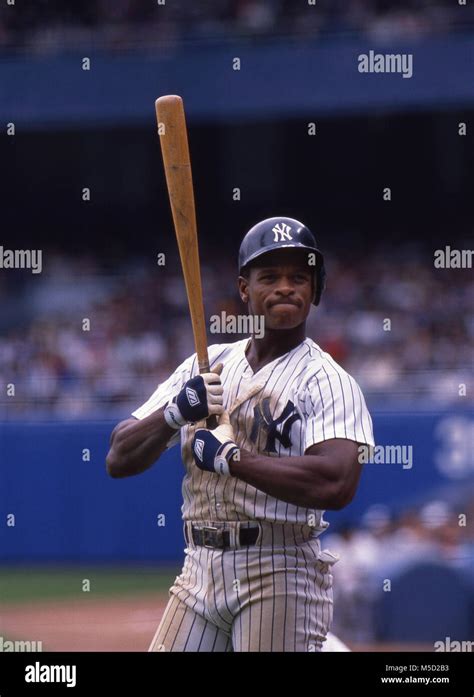 Ricky henderson as a new york yankee hi-res stock photography and ...