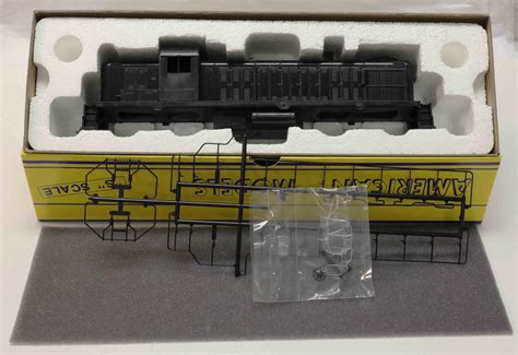 S Scale Alco RS-3 body kit (no mechanism) undec American Models NIB ...