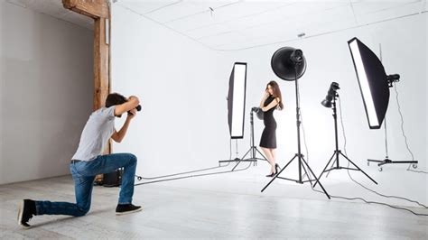 Best Strobe Lights For Photography [Top 5] - CameraGurus