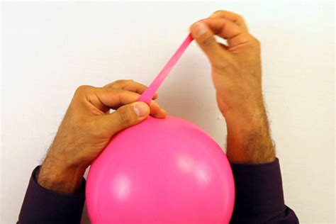 How to tie a balloon - A step by step tutorial (video and text)