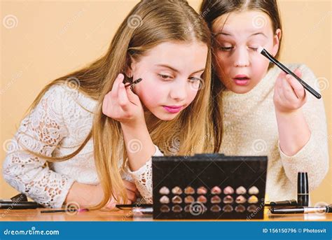 Tutorial for Beginners. Little Girls Doing Face Painting and Makeup ...