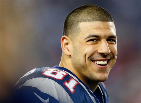 Aaron Hernandez Had Secret Affair With His High School QB: Report ...