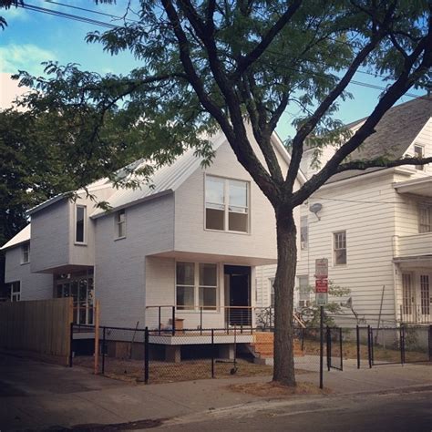 Gallery of Yale First-Years' Latest New Haven House Complete - 16